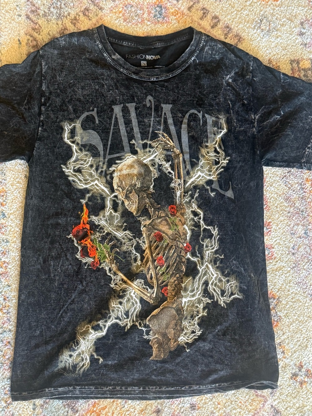 Fashion Nova Skull Lightning Tee Men’s S Black Savage Skeleton Roses NWOT